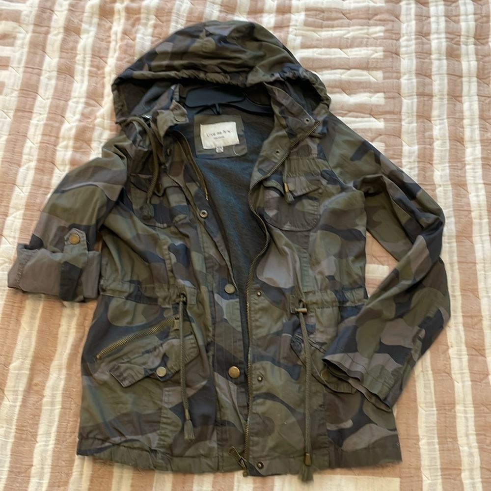 Medium Love me Now jacket with removable hood. Gently worn, camo & cute!